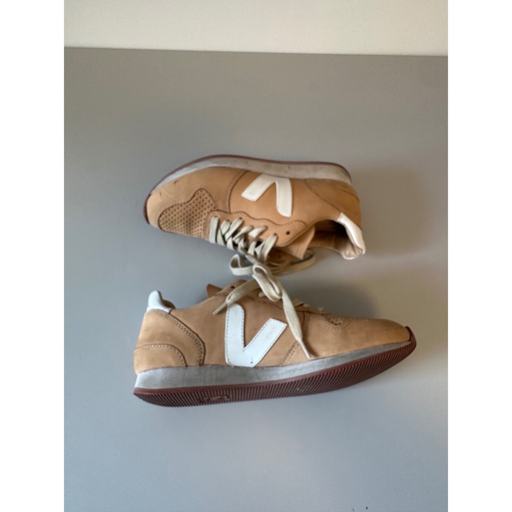 Veja‎ V-10 Suede Sneakers in Camel | Size 6 - Picture 4 of 6